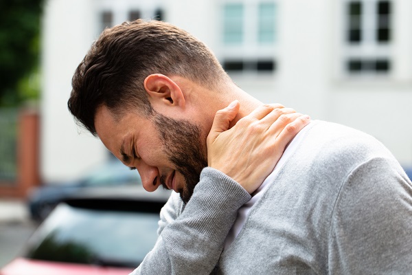 Why You Should Seek Neck Pain Treatment
